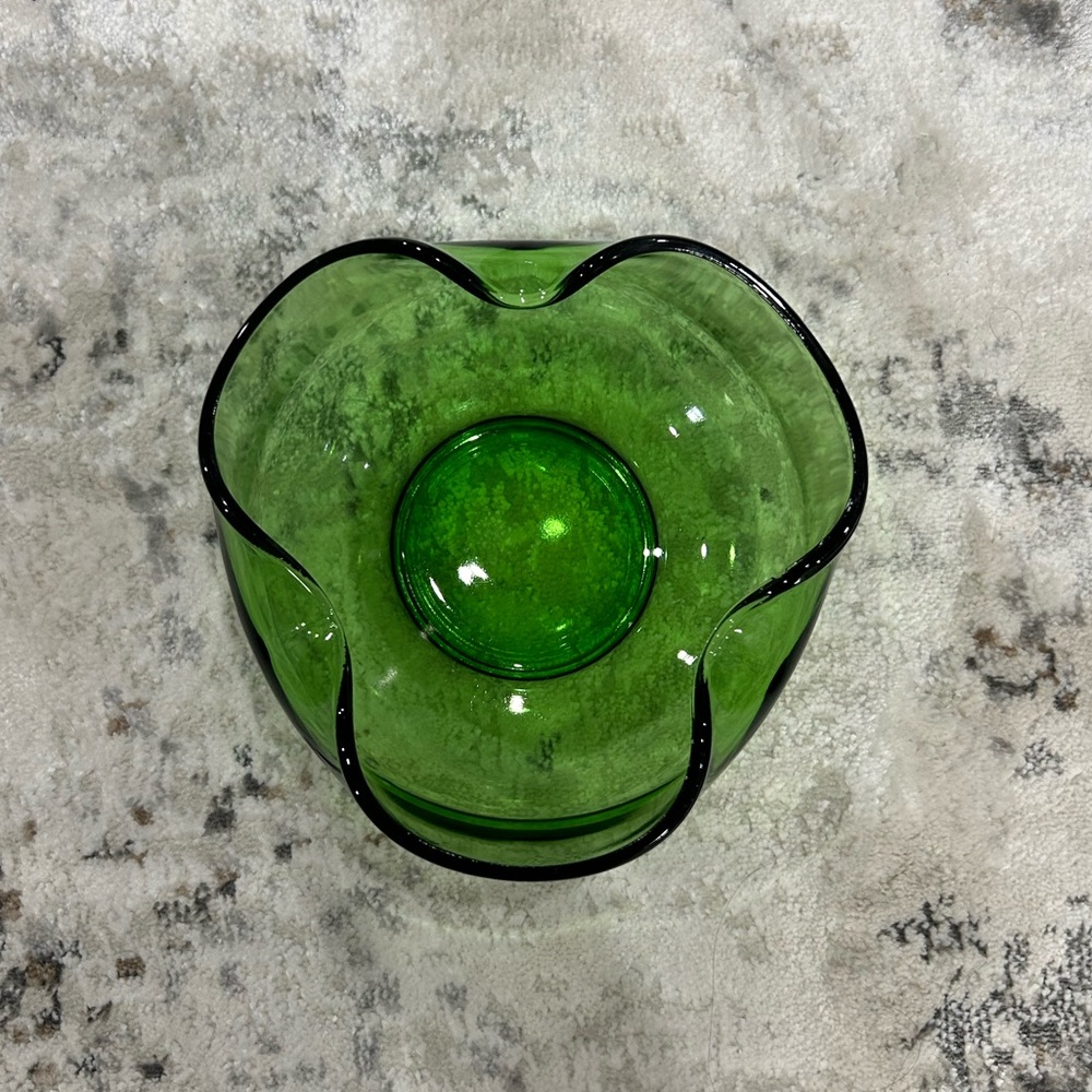 Vintage Green Glass Tri-Lobe Folded Ashtray